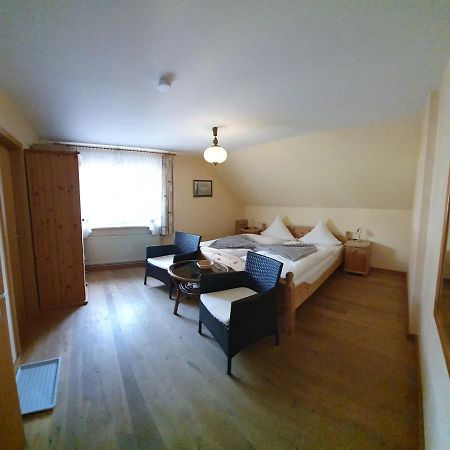 Pension Bergfrieden Schmallenberg Bagian luar foto